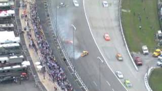 2009 Dickies 500 - Carl Edwards / Juan Pablo Montoya Crash