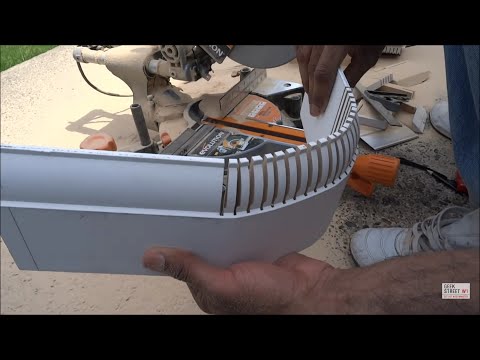 How to bend skirting around a 90 degree bend using a kerf cut How to bend skirting around a 90 degree bend using a kerf cut