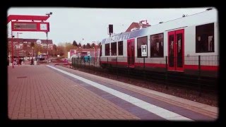 Einfahrt des Lint 54 in Bahnhof 🚉 Quickborn