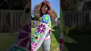 Daisy cardigan colorful chunky retro Daisy granny square cardigan, handmade #crochetfashion