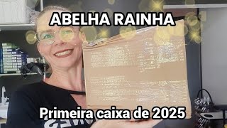 PRIMEIRA ABERTURA DE CAIXA 2025: ABELHA RAINHA E ODORATA ATRAVÉS DA VITÓRIA DISTRIBUIDORA.