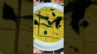 #khamandhokalarecipe #gujratikhamandhokla #dhokalarecipe #short #food #vairalshort #instant#ytshort