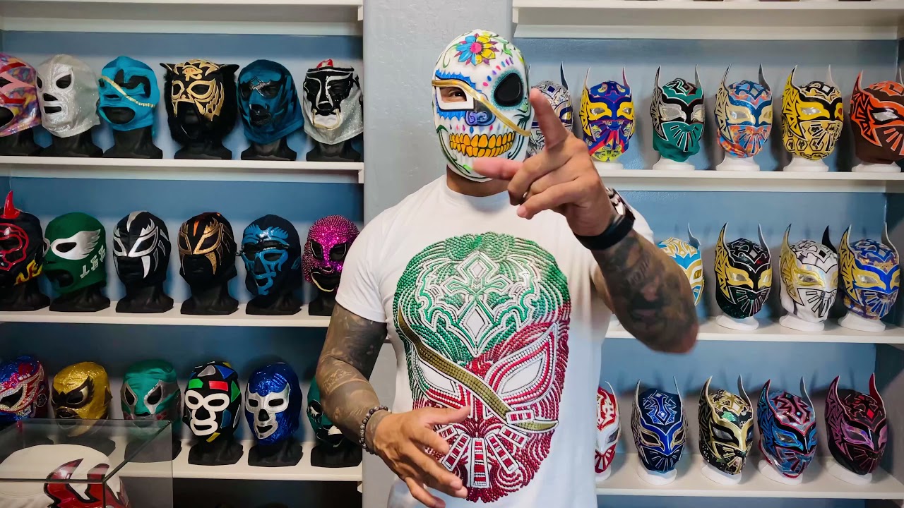 Cinta De Oro (Sin Cara En WWE) Advierte A Rayo Antes De Su Lucha En El ...