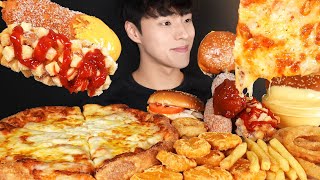 ASMR MUKBANG CHEESEBURGERS & PIZZA & CHEESE CORN DOGS & FRENCH FRIES & CHICKEN NUGGETS & ONION RINGS