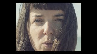 Lola Sauvageot - La Vague (Official Video)