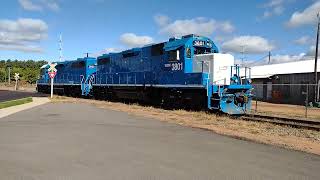 WAMX 3801 (GP38-2) Leads FOXY WA302 Thru Wausau, WI