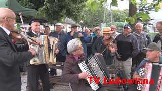 Przepiękna pograjka wielu MUZYKANTÓW - Aż trudno uwierzyć że to nie KAPELA !