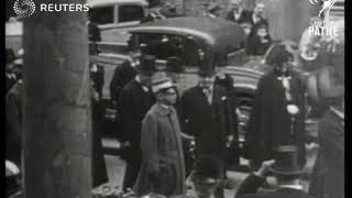 ITALY: King of Italy visits motor car exhibition in Rome (1929)