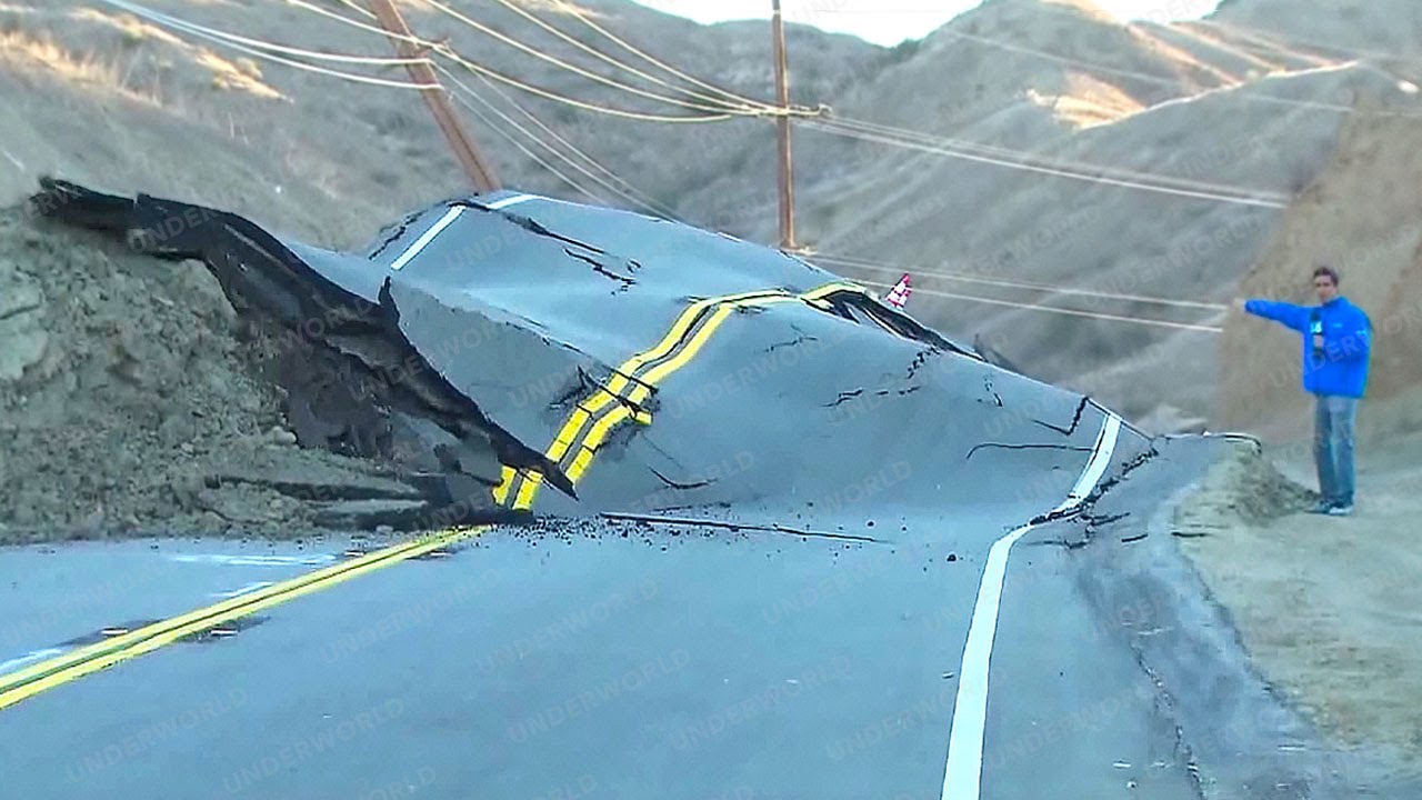 20 Incredible Moments Caught On Camera Go It