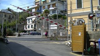 Spoorwegovergang Bogliasco (I) // Railroad crossing // Passaggio a livello