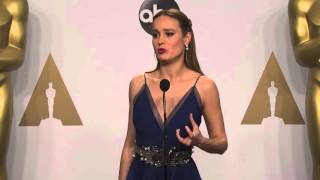 Room: Brie Larson (Best Lead Actress) Oscars Backstage Interview (2016) | ScreenSlam