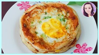 Simple and fast chive omelet, simple to make, breakfast omelet,