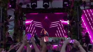 Armin Van Buuren at DJ Mag Pool Party Miami 2019