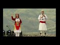 festivali folklorik gjirokaster 2023 hapet me gurgullojn gurrat shqiptare e motive te laberise