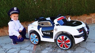 Dima play with Nerf nitro - unboxing police car