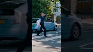 Paul McCartney nearly run over: Abbey Road #shorts #abbeyroad
