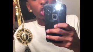 22 Savage aka 'Young 22' Gets his Chain Snatched by some San Antonio Savages.