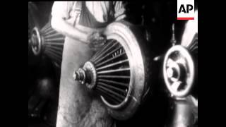 DUNLOP FACTORY MAKING TYRES AND CYCLES - SOUND