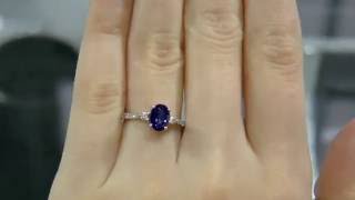 1.47 Carat Oval Sapphire and Diamond Engagement Ring GR005