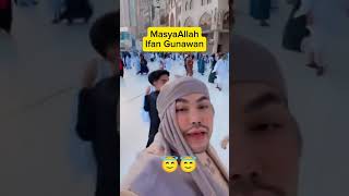 MasyaAllah bang Igun(Ifan Gunawan) Umroh bareng keluarga