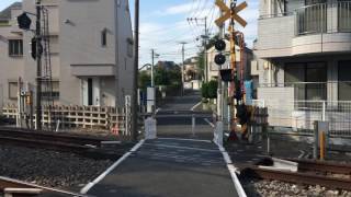 【踏切通過集】「公園脇踏切」、西武新宿線東伏見駅〜武蔵関駅