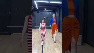 Bài tập để có bước catwalk đẹp cho mẫu nhí tự học tại nhà | BYB Academy | Đào tạo người mẫu