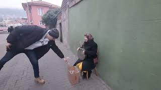 Tepsili Teyze - Ben Yoruldum Hayat ( Amasra Sokakları )