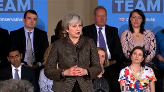 Conservatives to retain 'tens of thousands' immigration pledge