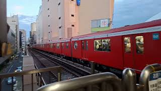 東京メトロ2000系2141F　後楽園駅2番線到着　20241221 162722