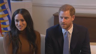 Prinz Harry und Meghan ziehen sich zurück: Königshaus war nicht informiert