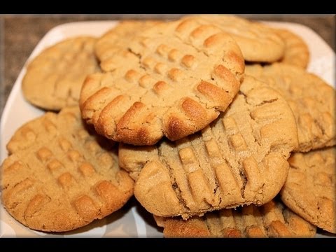 How to Bake Chewy Peanut Butter Cookies - CookwithApril How to Bake Chewy Peanut Butter Cookies - CookwithApril