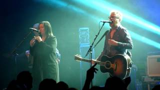 Flogging Molly 'Crushed' (Hostile Nations) 29.6.17