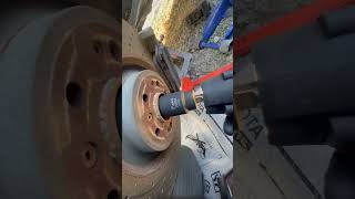 M18 Milwaukee mid torque with HO 3.0 removing ‘14 gl550 axle nut