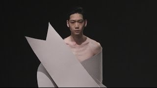 「ミキオ サカベ（MIKIO SAKABE）」2014-15年秋冬コレクション