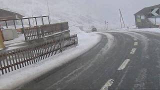 Cycling Oberalp Pass (2046m)