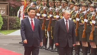 Russia faces tough talks with China over gas