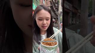 来贵阳吃美食啦！贵阳特色小吃也太多了吧！#贵阳美食 #戒不掉的贵州味道 #贵州特色美食 #美食vlog #天冷了吃点啥