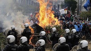 Brüksel'de çiftçiler ile polis arasında tansiyon yükseliyor