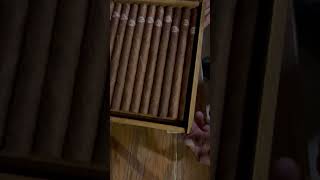 Montecristo Especial No 1 Sept 2001 unboxing