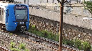 Supervia 2020 - 19 /10/2020 - cruzamento de  série 3.000 na estação de trem de Bento Ribeiro - RJ