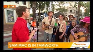 Weekly Diary: Tamworth. National TV. Windy Station. Friends!