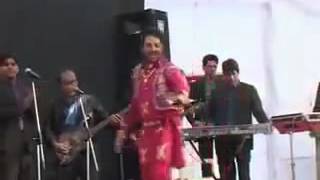 An old man's dance  ( Bhangra) with Gurdas Maan.