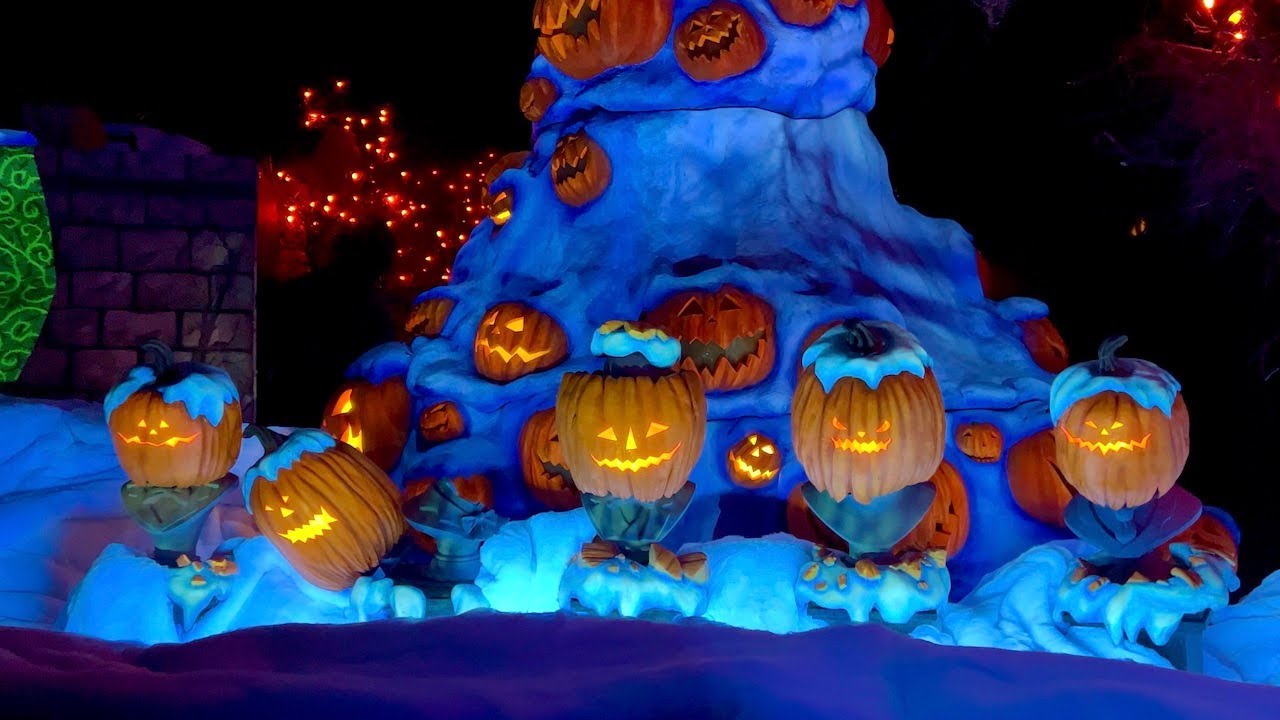 Haunted Mansion Holiday 4K HDR On-Ride POV | Halloween Time ...