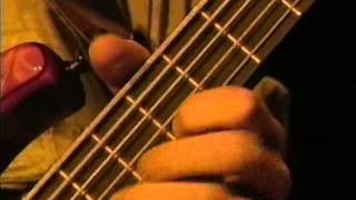 Megadeth - David Ellefson Bass Solo (1995)