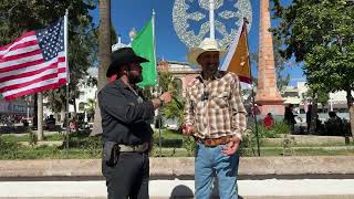 Zacatecano soy y su servidor afinando detalles para el convivió del 26 de diciembre.