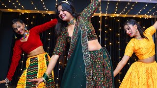 Beautiful Sangeet Dance Performance by the Bride and her Bridesmaids With Sisters -Indian Wedding 4K