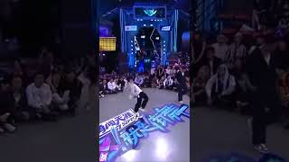 王一博完美卡點嗨爆全場！#shorts#Street Dance of China#这就是街舞