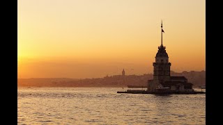 Sunset : Üsküdar and a Neighborhood