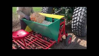 3 rows automatic garlic planter