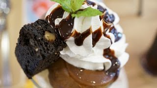 ガストの「ベルギーチョコプリンのチョコレートパフェ」　Chocolate parfait with a Belgian chocolate pudding